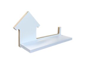 Półka w kształcie domku.